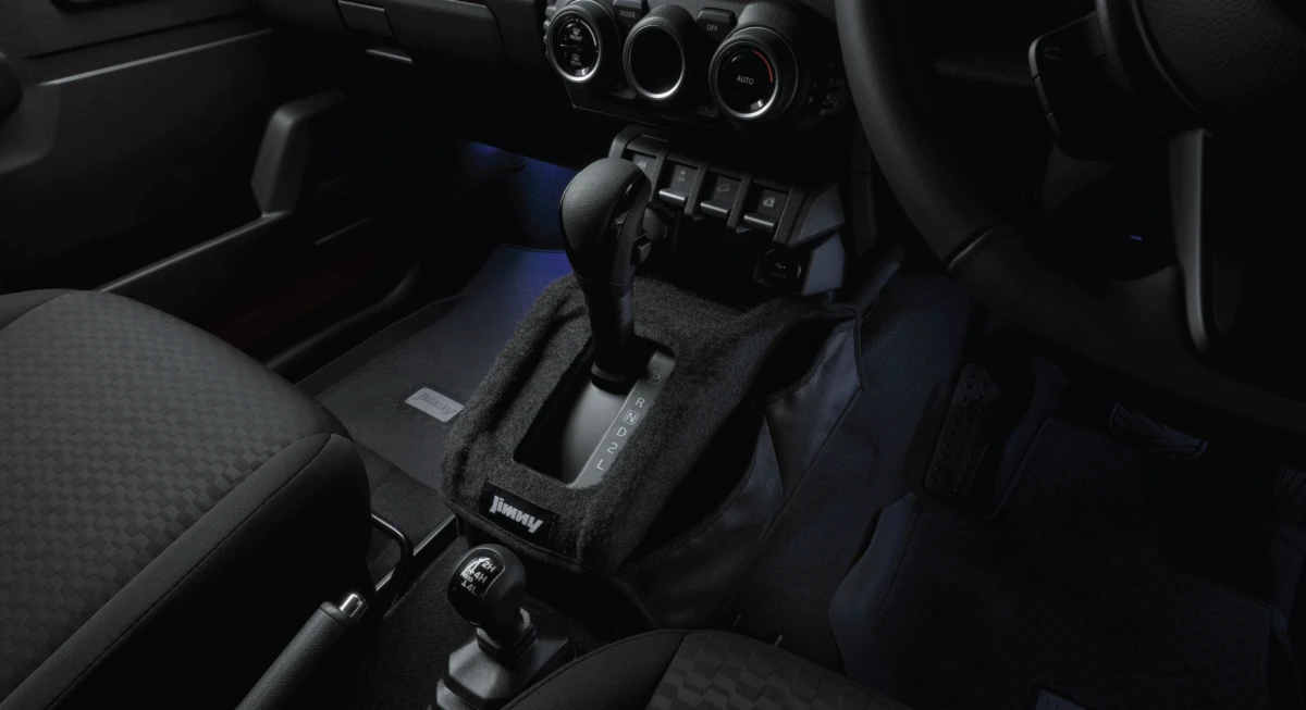 Jimny - Console Cover (AT)