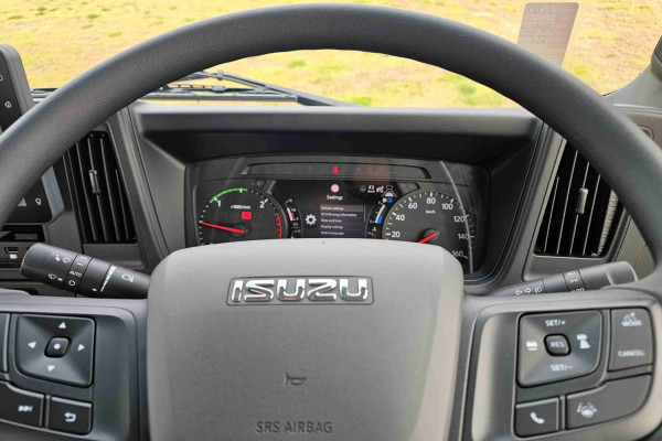 2025 Isuzu FYJ 320-355 AT R67 Cab Chassis Image 18