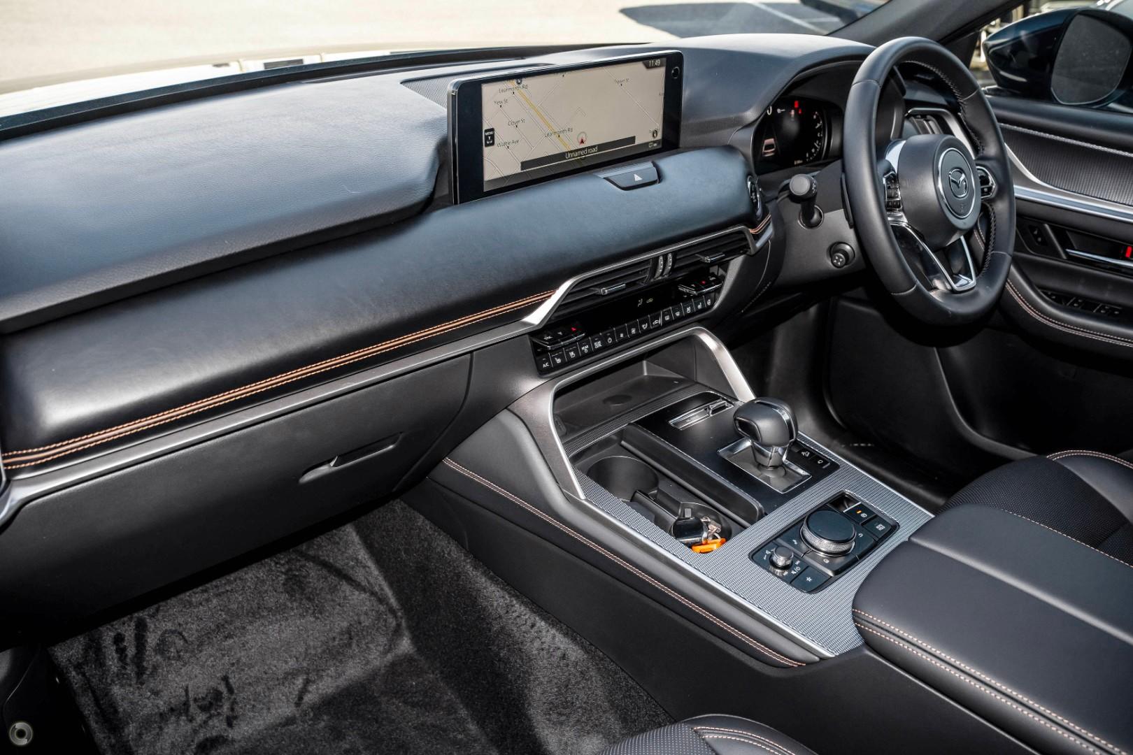 2024 Mazda CX-80 KL G40e Azami SUV Image 8