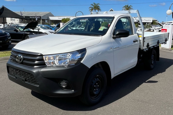 2024 Toyota HiLux TGN121R WorkMate Cab Chassis Image 2