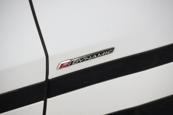 Land Rover Range Rover Velar P250 R-Dynamic S L560