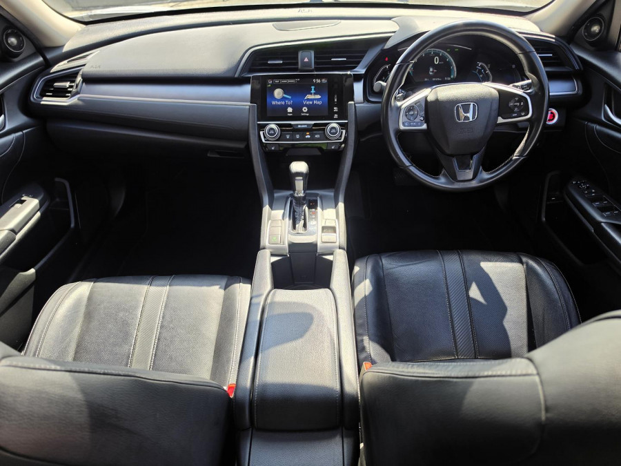 2016 Honda Civic 10th Gen VTi-LX Sedan Image 17