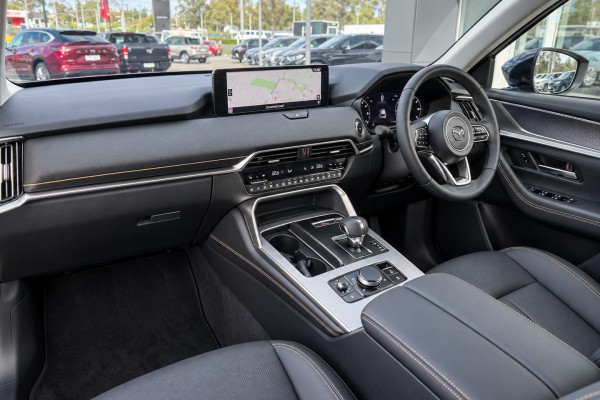 2025 Mazda CX-80 KL P50e Touring SUV Image 5