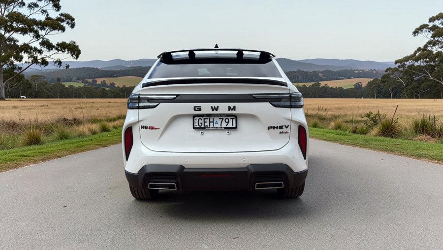 2026 GWM Haval H6GT B03 Ultra Hi4 PHEV SUV Image 6