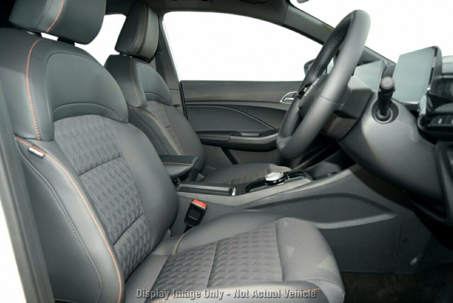 2024 MY24.5 MG MG3 ZP22 Essence Hybrid+ Hatch Image 7