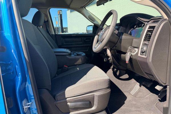 2023 Ram 1500 DS Express Ute Image 16