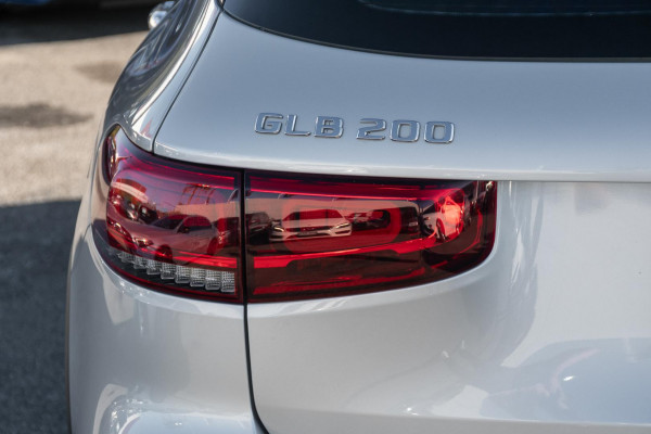 2022 Mercedes-Benz GLB-Class X247 GLB200 SUV image 22