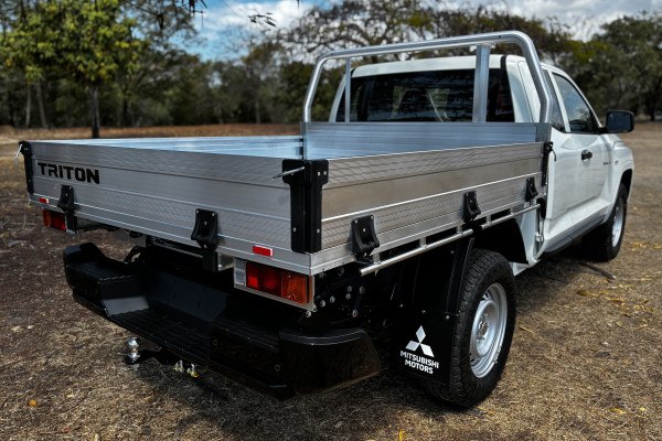 2026 Mitsubishi Triton MV  GLX Cab Chassis Image 6