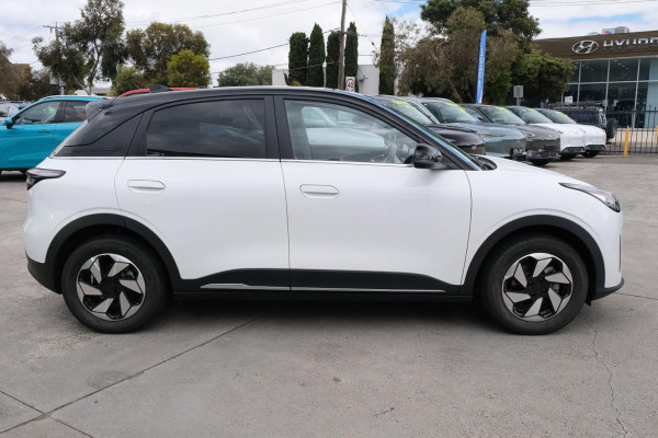 2026 MY27 Geely EX2 E22H Inspire Hatch Image 5