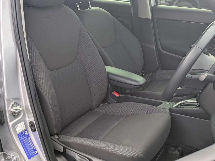 2024 Toyota Yaris Cross MXPJ10R GX SUV Image 9