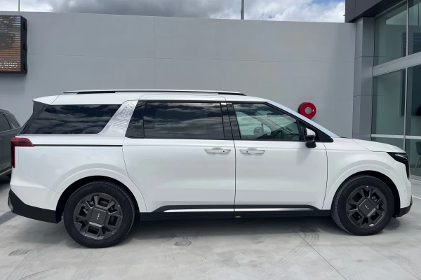 2026 Kia Carnival KA4 PE GT-Line HEV People Mover Image 7