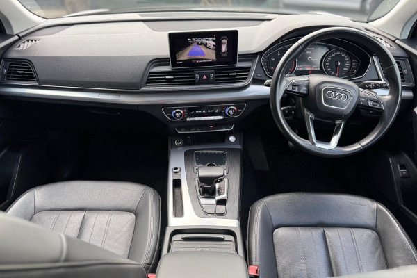 2019 Audi Q5 FY 40 TDI design SUV Image 9