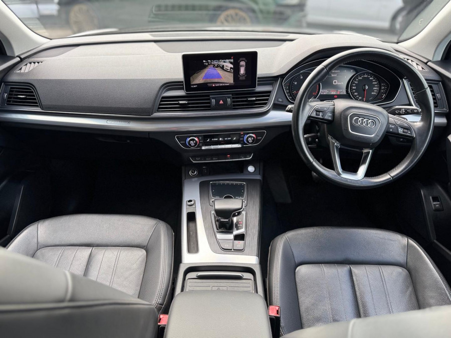 2019 Audi Q5 FY 40 TDI design SUV Image 9