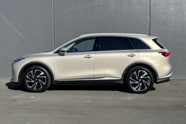 2026 MG MGS6 EV IS3E Essence SUV Image 3