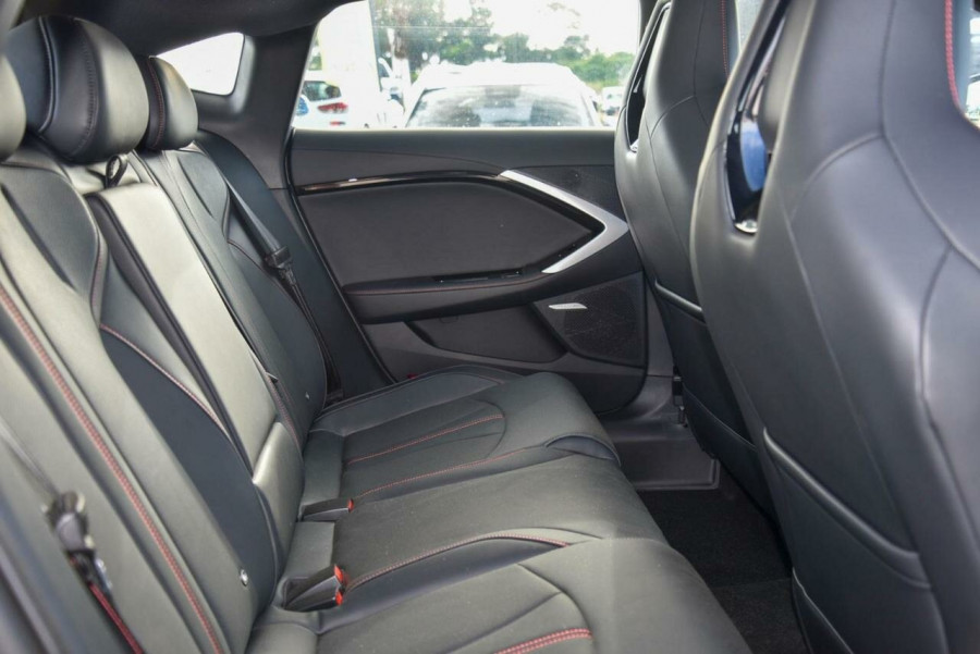 2025 MG MG7 IP42 Essence Sedan Image 9