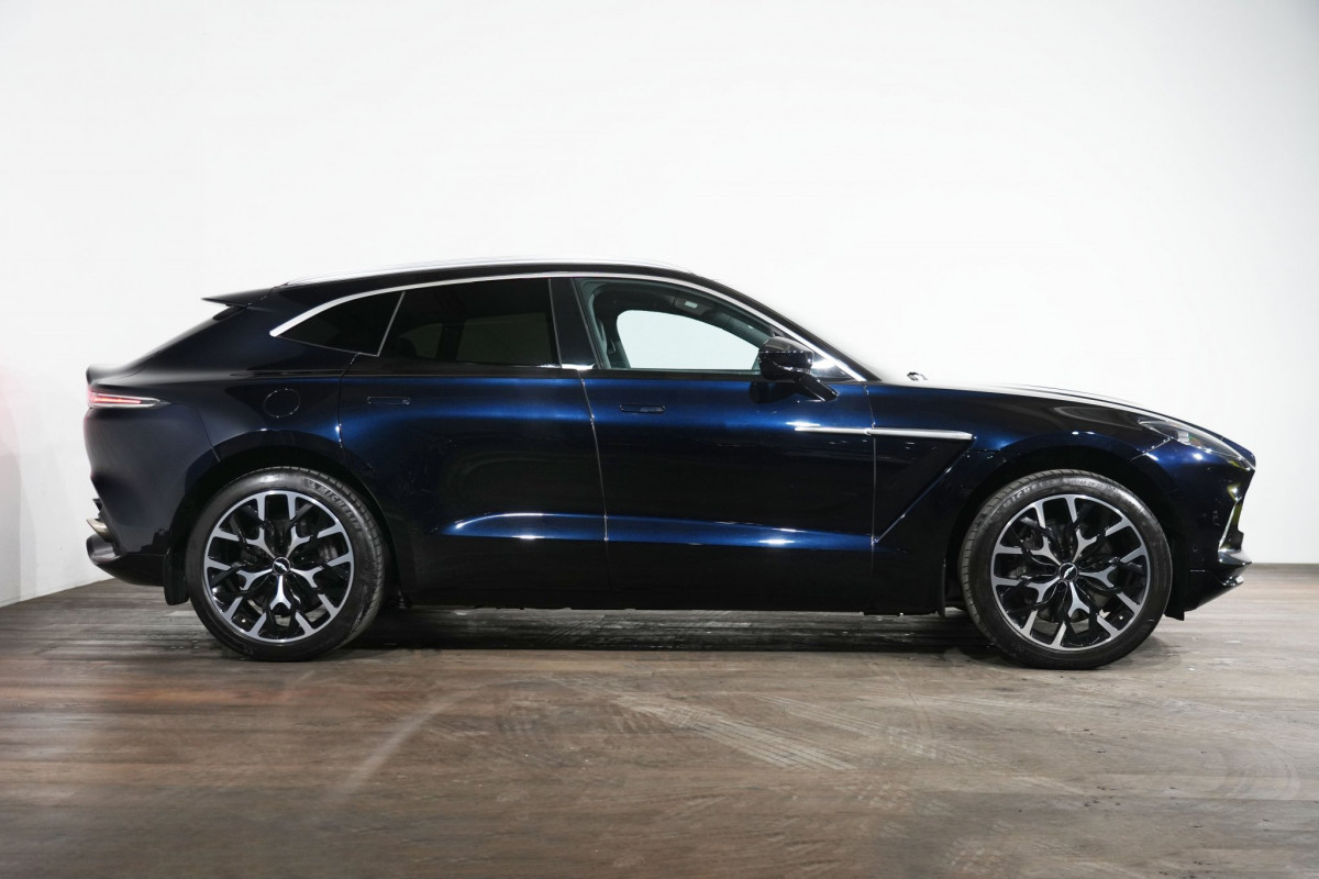2021 Aston Martin DBX SUV
