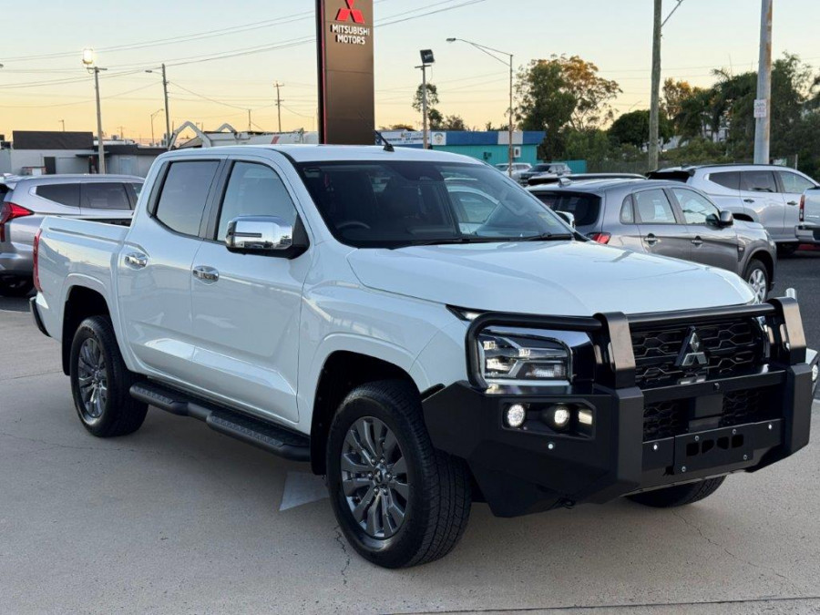2024 Mitsubishi Triton MV GLS Ute Image 1