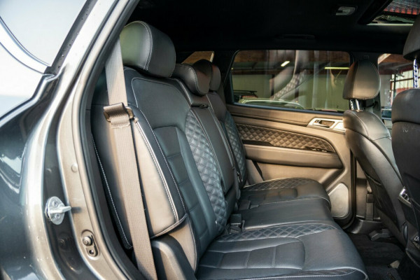 2022 MY23 SsangYong Rexton Y450 Ultimate SUV Image 11