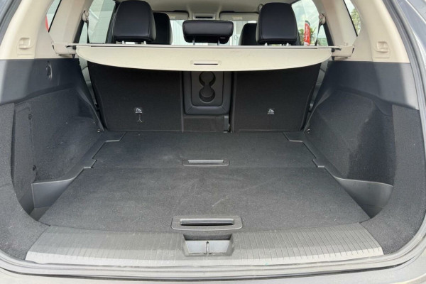 2025 Nissan X-Trail T33 ST-L SUV Image 8