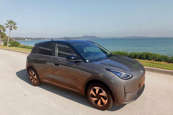 2026 Geely EX2 E22H Inspire Hatch Image 1