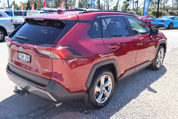 2021 Toyota RAV4 AXAH52R GXL SUV Image 7