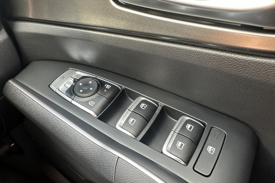 2024 MY25 Kia Sorento MQ4 PE Sport SUV Image 21