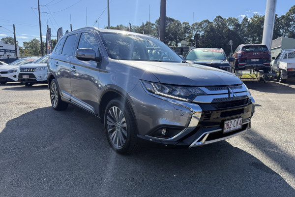 2021 Mitsubishi Outlander ZL Exceed SUV Image 3