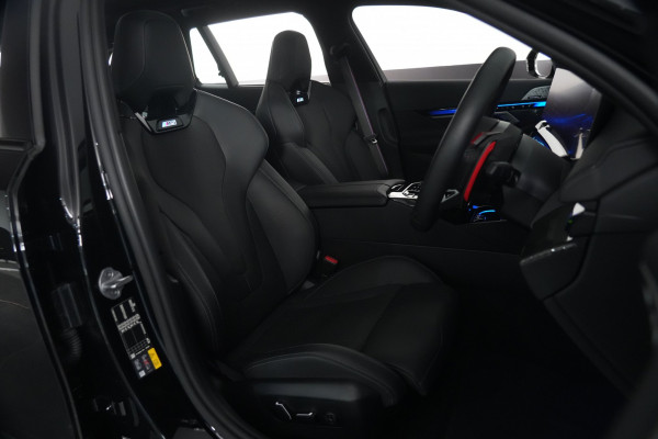2025 BMW M5 Touring SUV Image 34