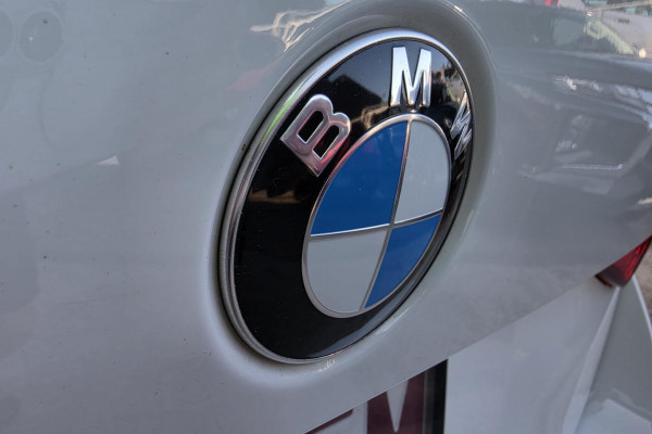 2014 MY15 BMW X1 E84 sDrive18d SUV Image 14