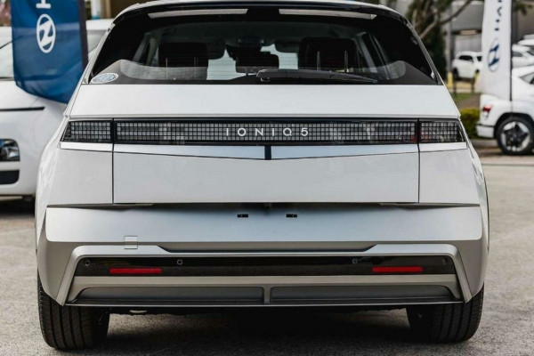 2025 MY26 Hyundai IONIQ 5 NE.V6 Elite SUV Image 4
