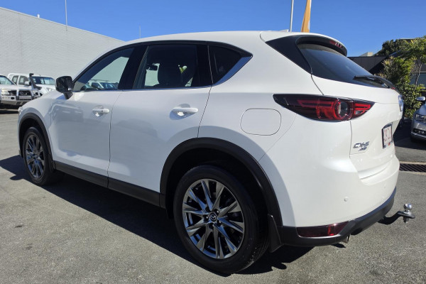 2019 Mazda CX-5 KF Series Akera SUV Image 9