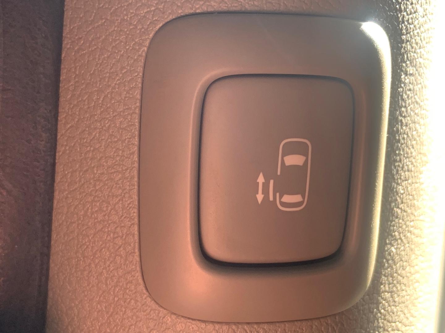 2020 Kia Carnival YP SLi Van Image 24