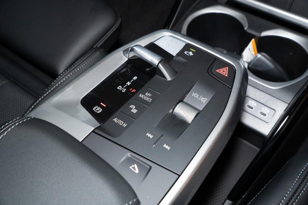 2025 BMW X1 U11 xDrive20i M Sport SUV image 17