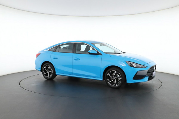 2024 MG MG5 AP32 Essence Sedan Image 3