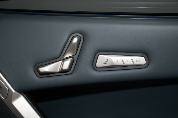 2024 BMW iX xDrive40 Sport SUV Image 13