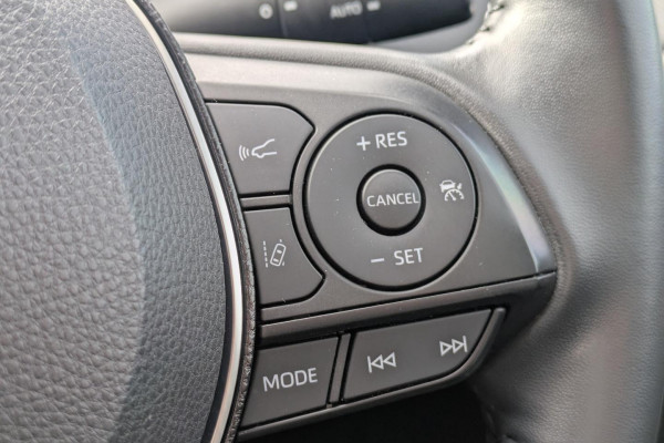 2020 Toyota RAV4 AXAH54R Cruiser SUV Image 25