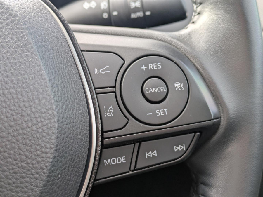 2020 Toyota RAV4 AXAH54R Cruiser SUV Image 25