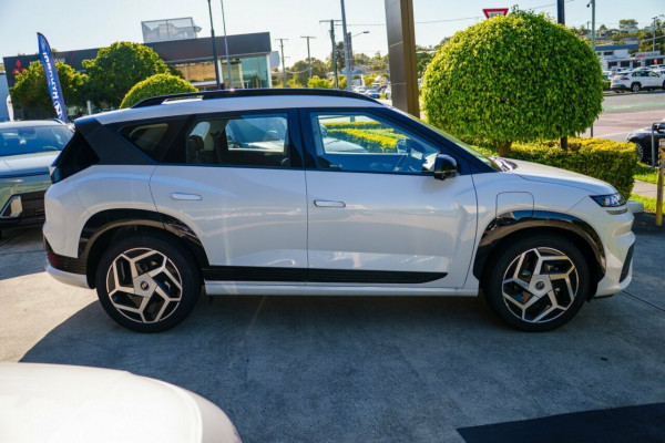 2026 Hyundai ELEXIO OE1.V1  SUV Image 4