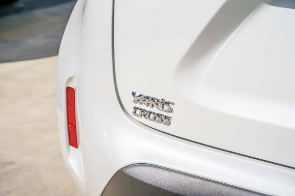 2023 Toyota Yaris Cross MXPB10R GX SUV Image 21
