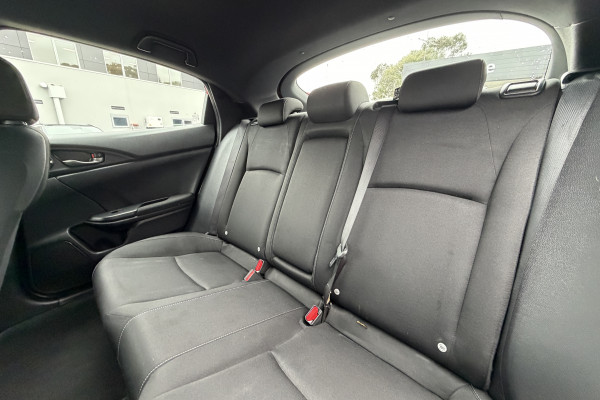 2017 Honda Civic 10th Gen VTi-S Hatch Image 13