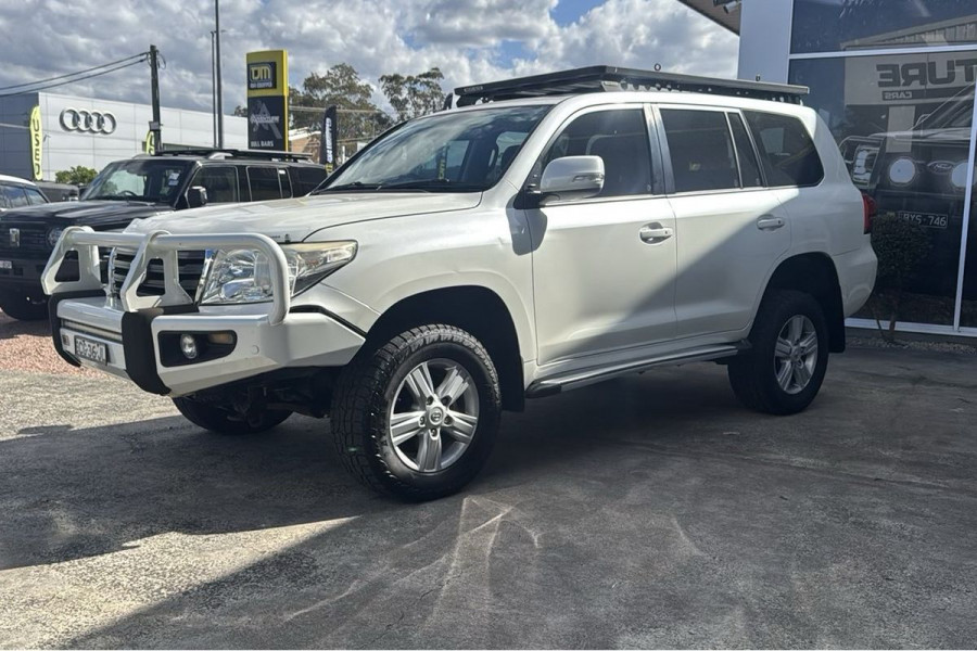 2012 MY13 Toyota LandCruiser VDJ200R GXL SUV Image 8
