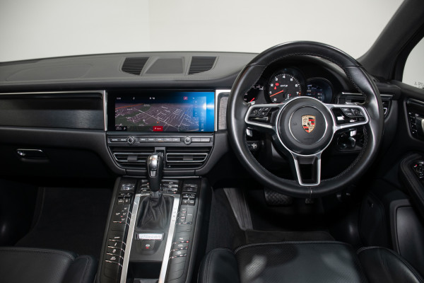 2020 Porsche Macan GTS SUV image 23