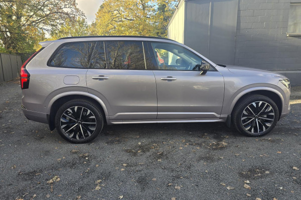 2026 Volvo XC90 L Series Ultra B5 Dark SUV Image 11