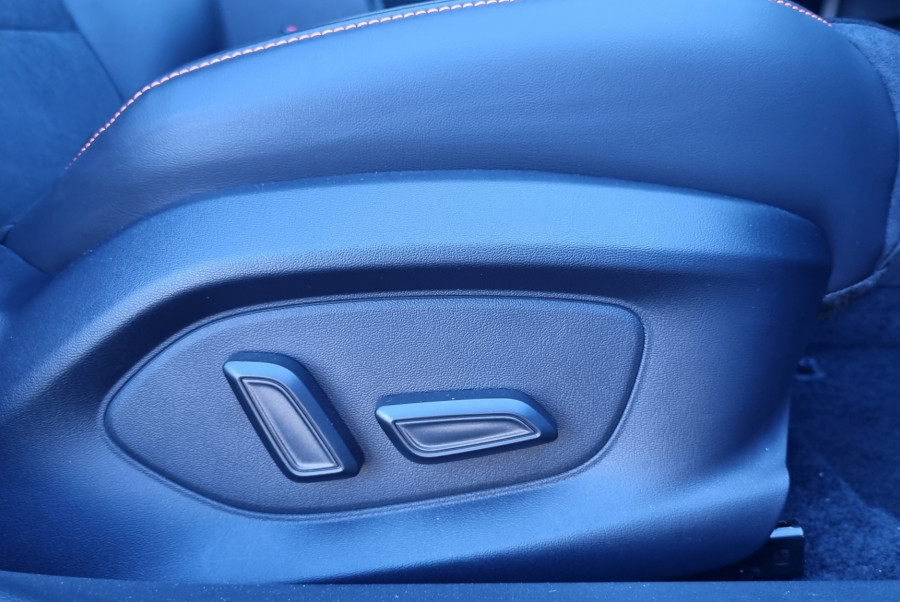 2025 MG MG4 X-POWER/64Kwh/Ev/4Wd Hatch Image 20