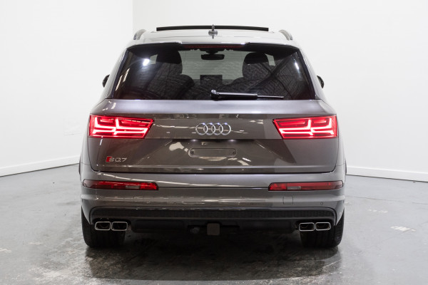 2019 Audi SQ7 TDI SUV image 10