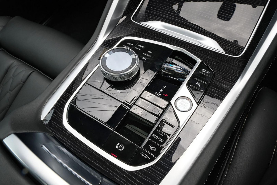 2025 BMW X6 G06 LCI xDrive40i M Sport SUV