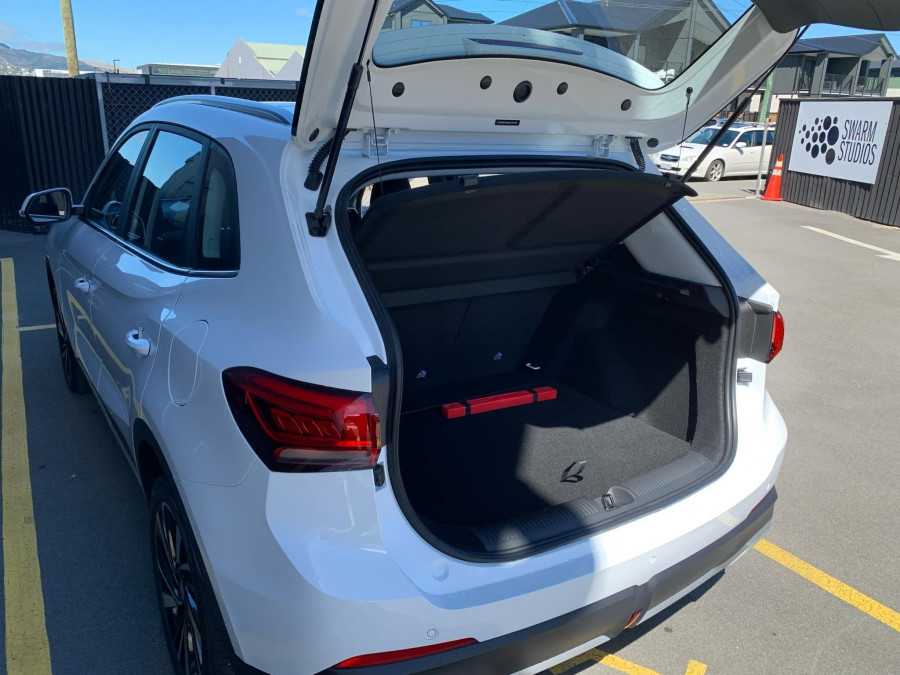 2026 MG ZS ZS32 Essence Turbo SUV Image 18