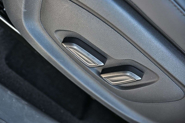 2025 MY26 MG MG4 EV Urban AH4E Essence 43 Hatch Image 8