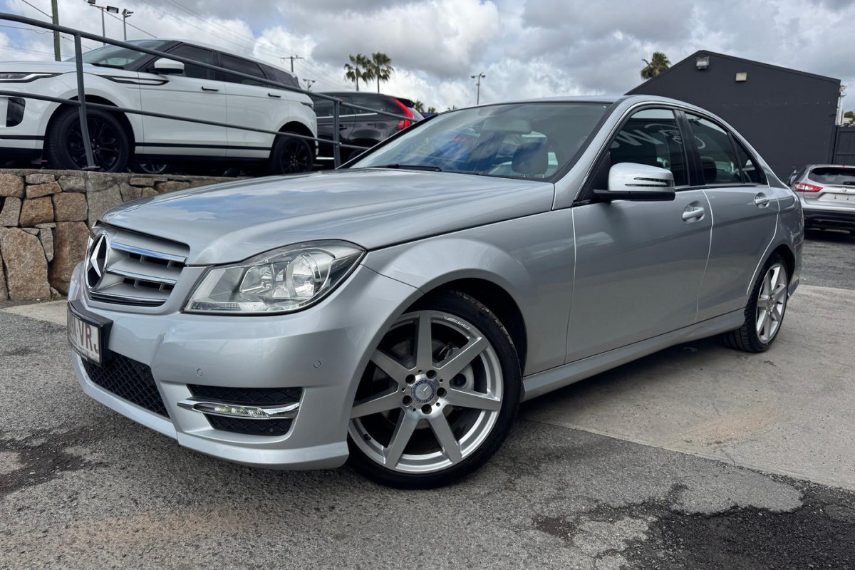 2014 Mercedes-Benz C-Class W204 C200 Sedan
