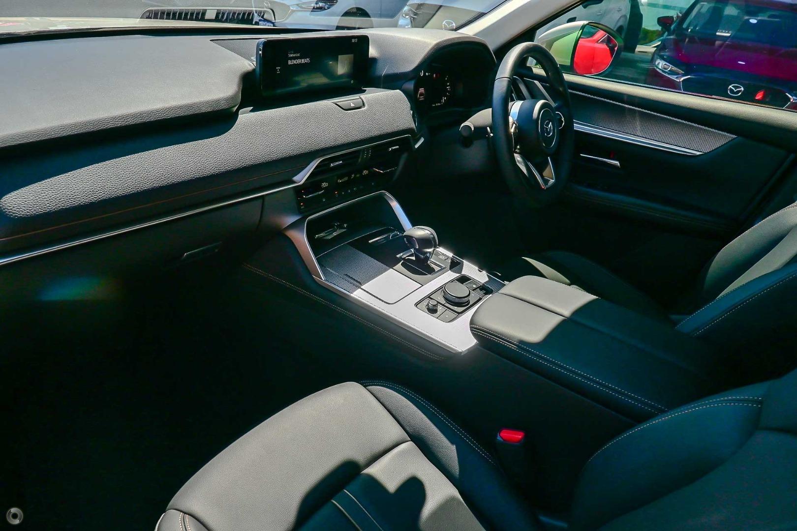 2024 Mazda CX-60 KH Series P50e Evolve SUV Image 7